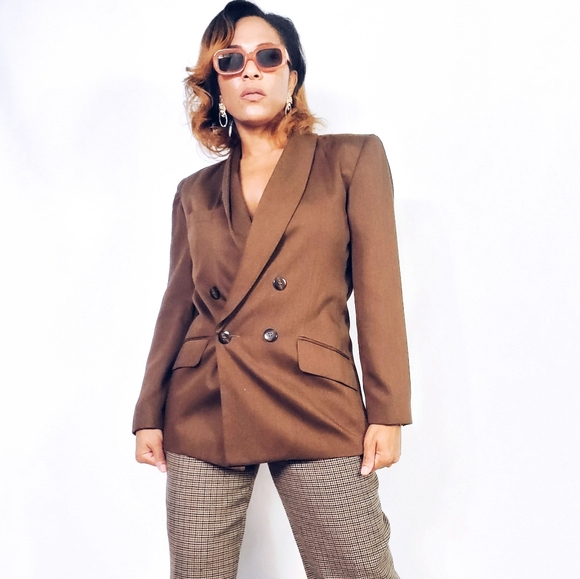 Casual Corner Chocolate Blazer - Picture 2 of 9